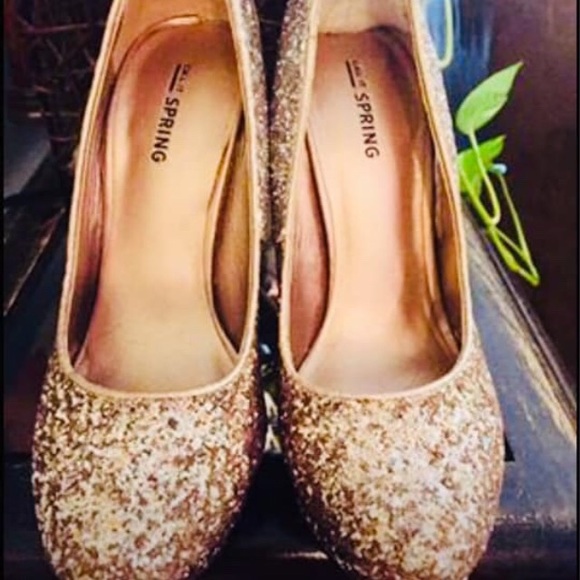Sparkly Heels Size 7 - Picture 3 of 3